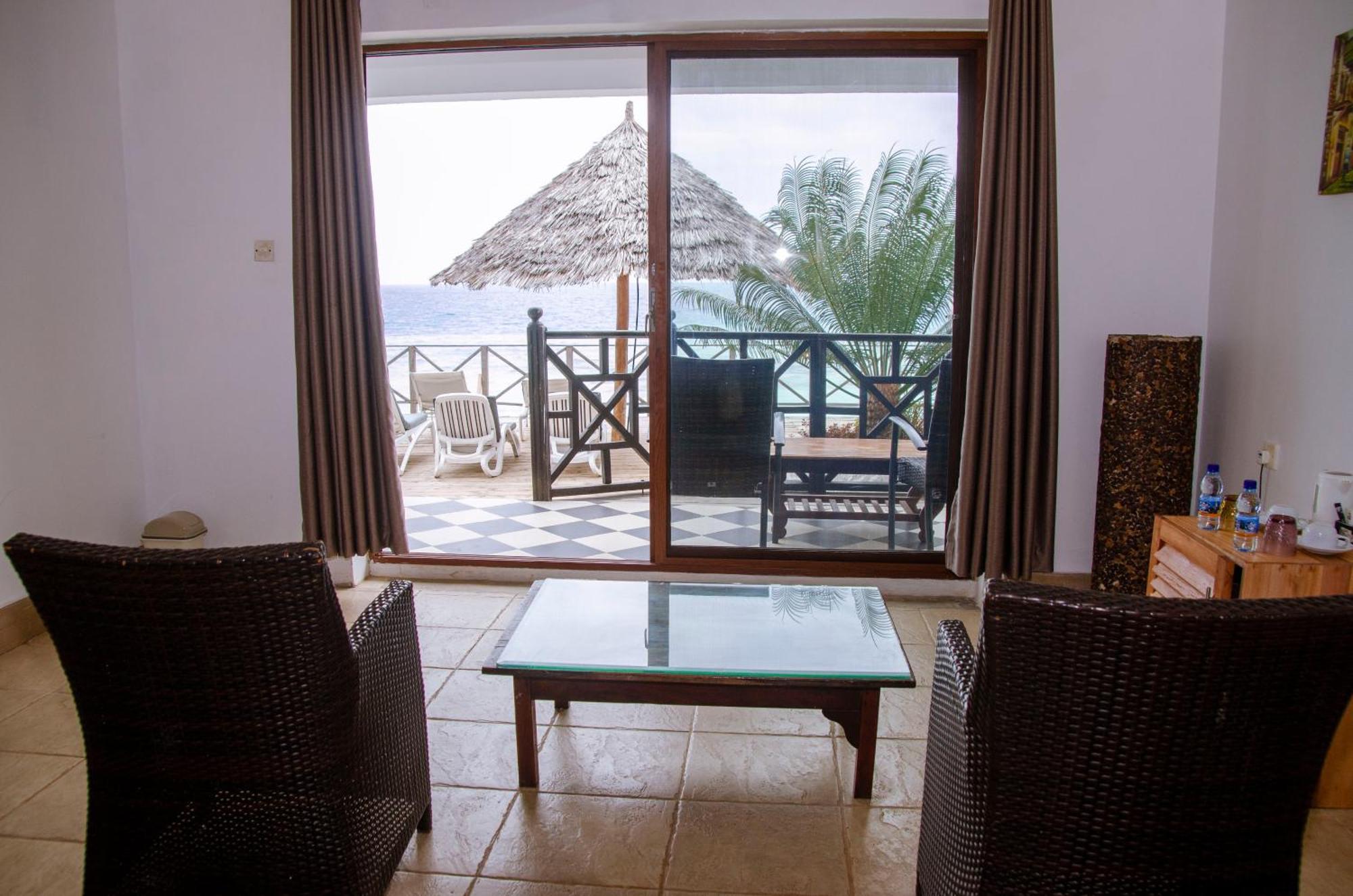 Langi Langi Beach Bungalows Nungwi Kültér fotó