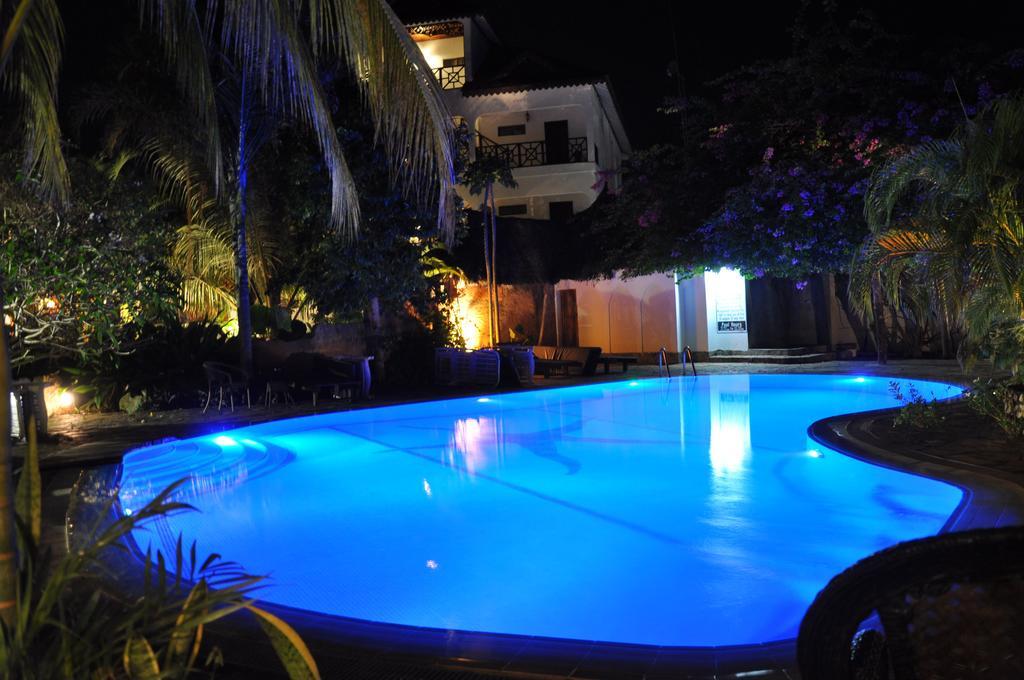 Langi Langi Beach Bungalows Nungwi Kültér fotó